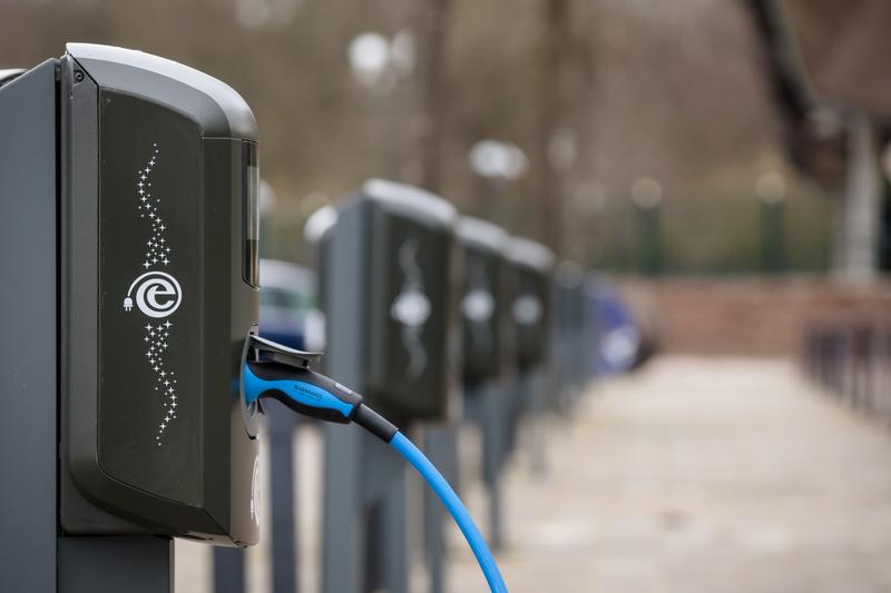 Bornes de recharge sur lieu public